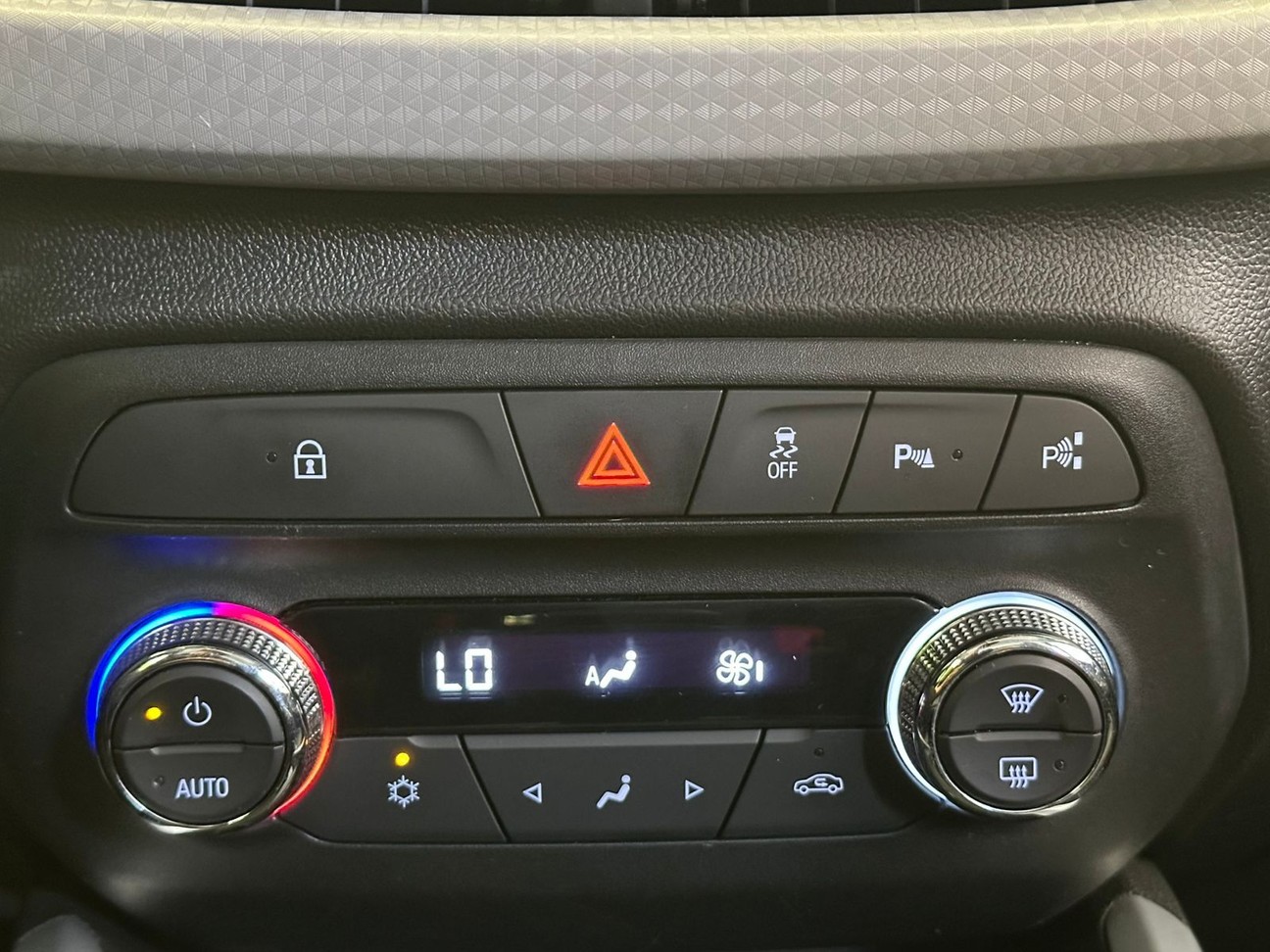 ONIX 1.0 TURBO PREMIER