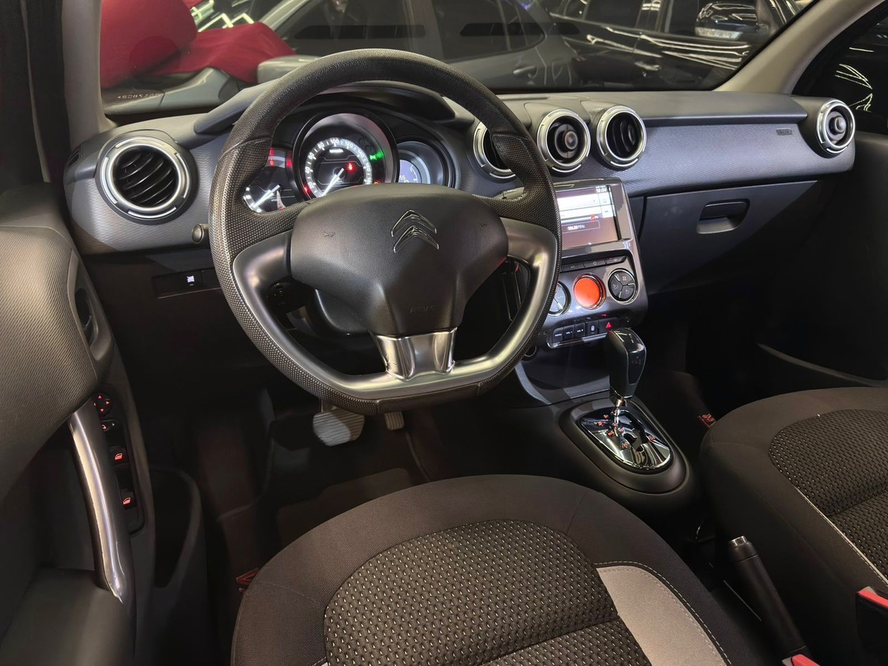 CITROEN C3 1.6 VTI 120 EXCLUSIVE