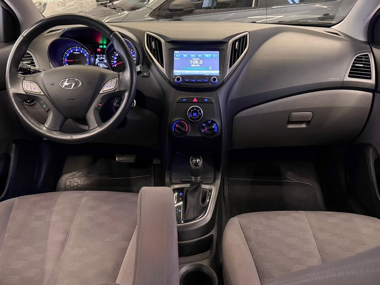 HYUNDAI HB20S
