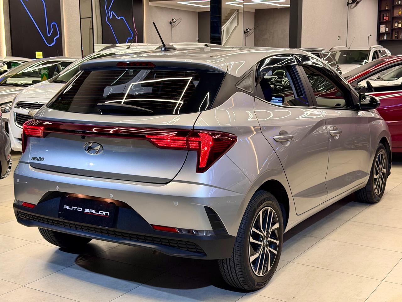 HYUNDAI HB20