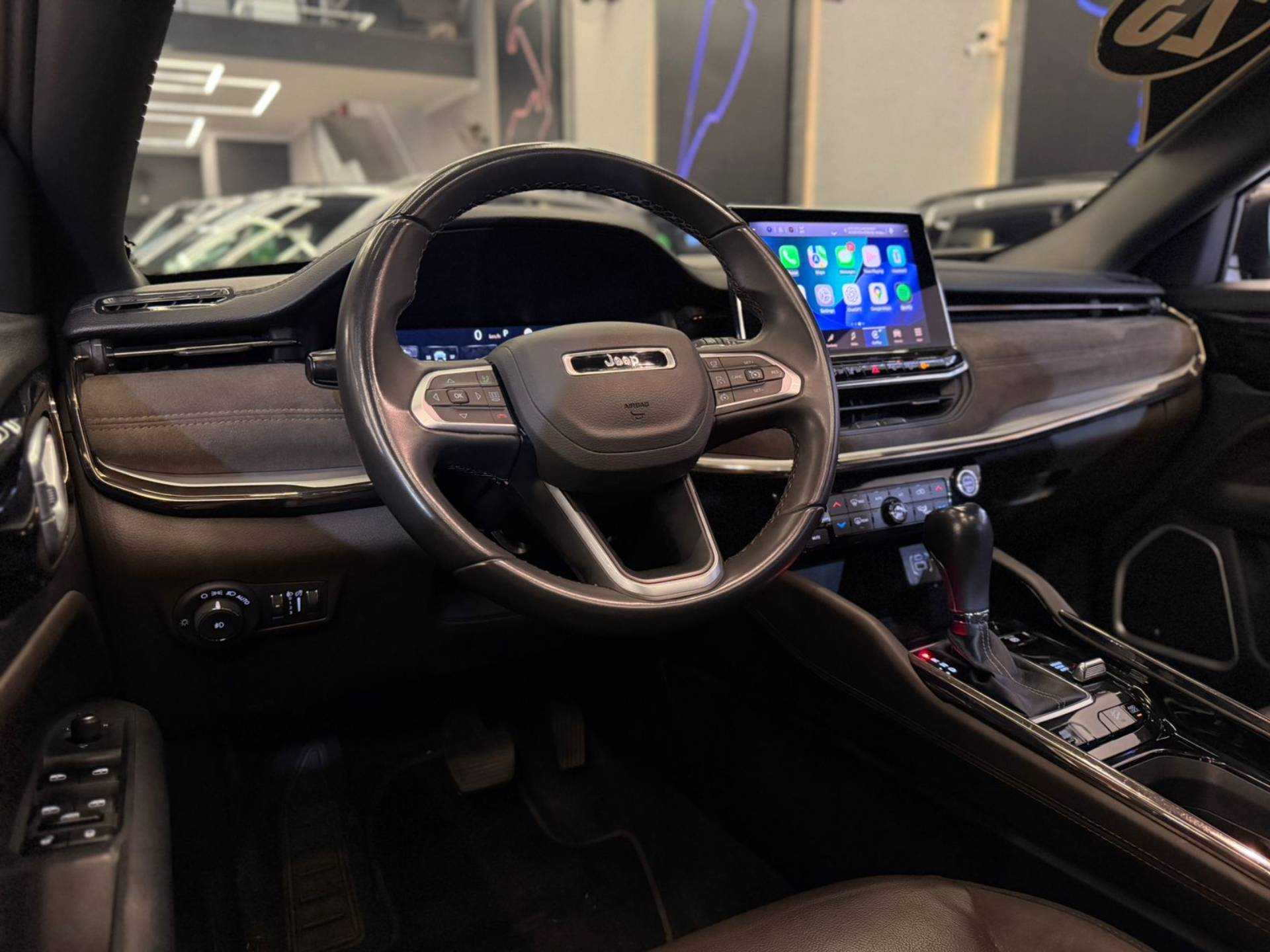 JEEP COMMANDER