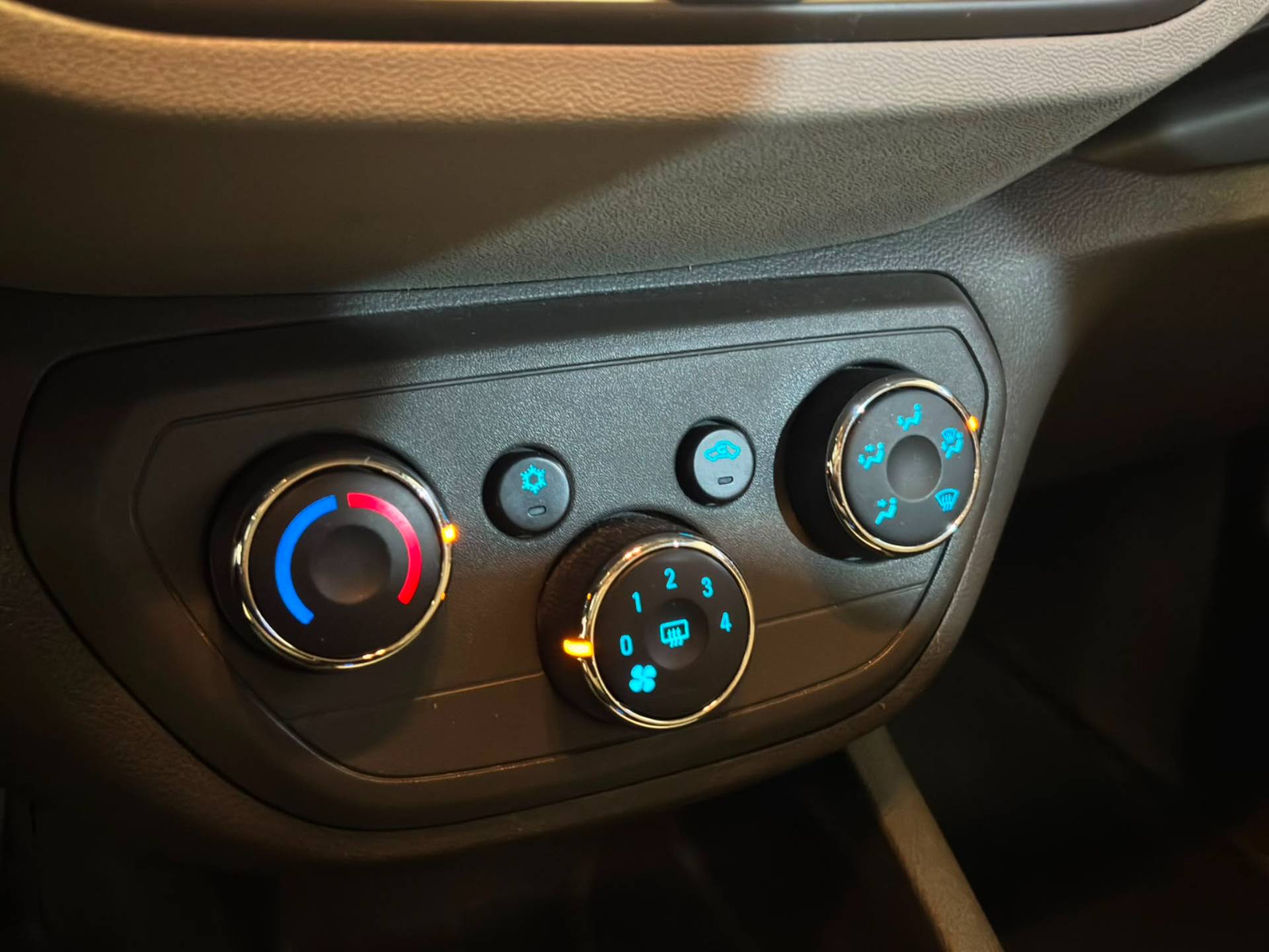 CHEVROLET SPIN