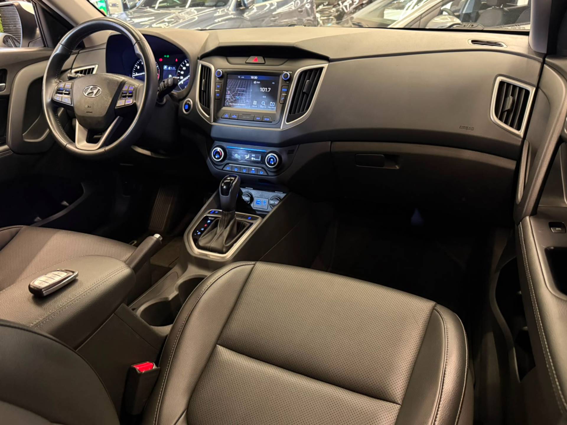 HYUNDAI CRETA