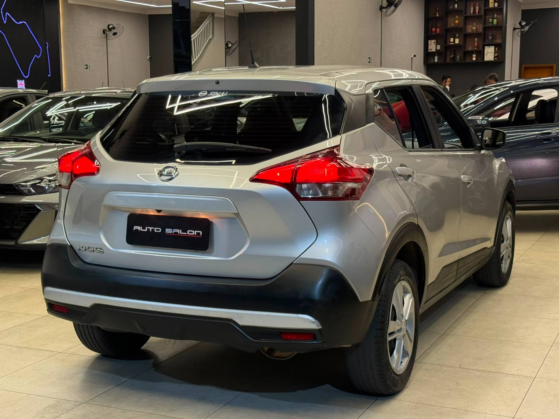 NISSAN KICKS