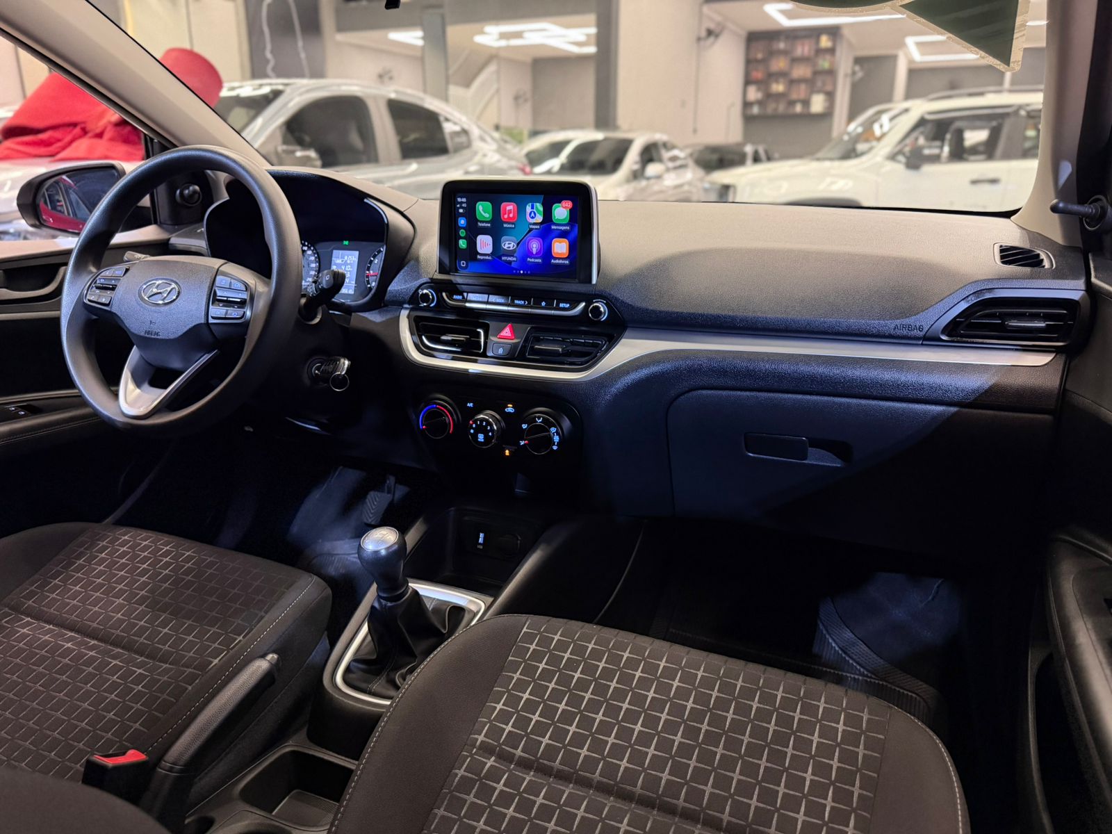 HYUNDAI HB20