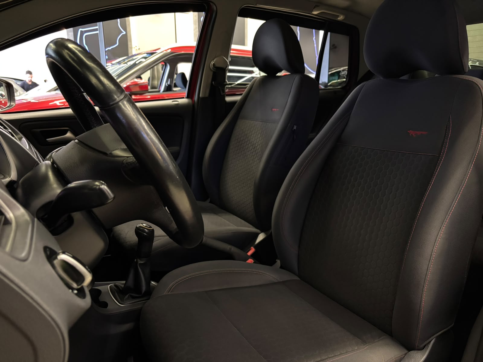 VOLKSWAGEN CROSSFOX