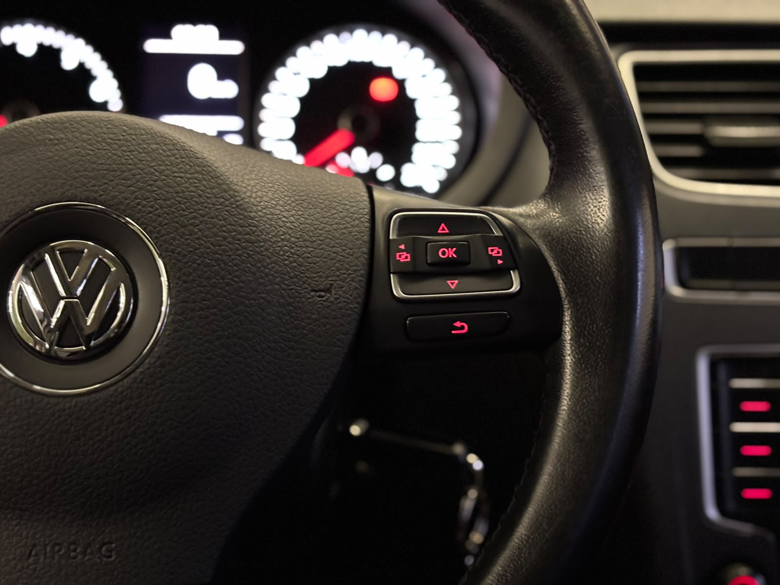 VOLKSWAGEN CROSSFOX