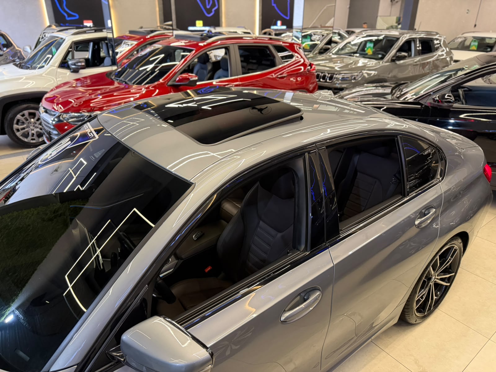 BMW 320i