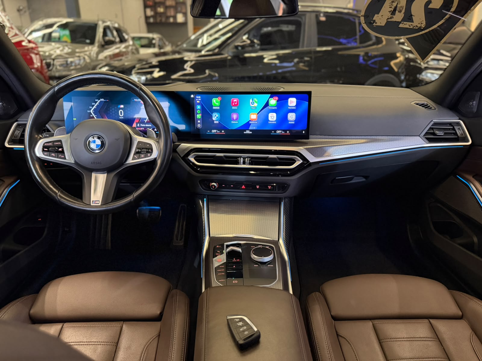BMW 320i