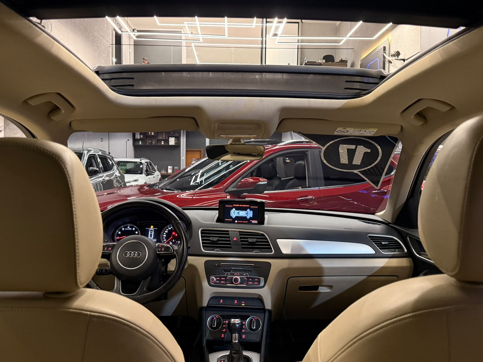 AUDI Q3
