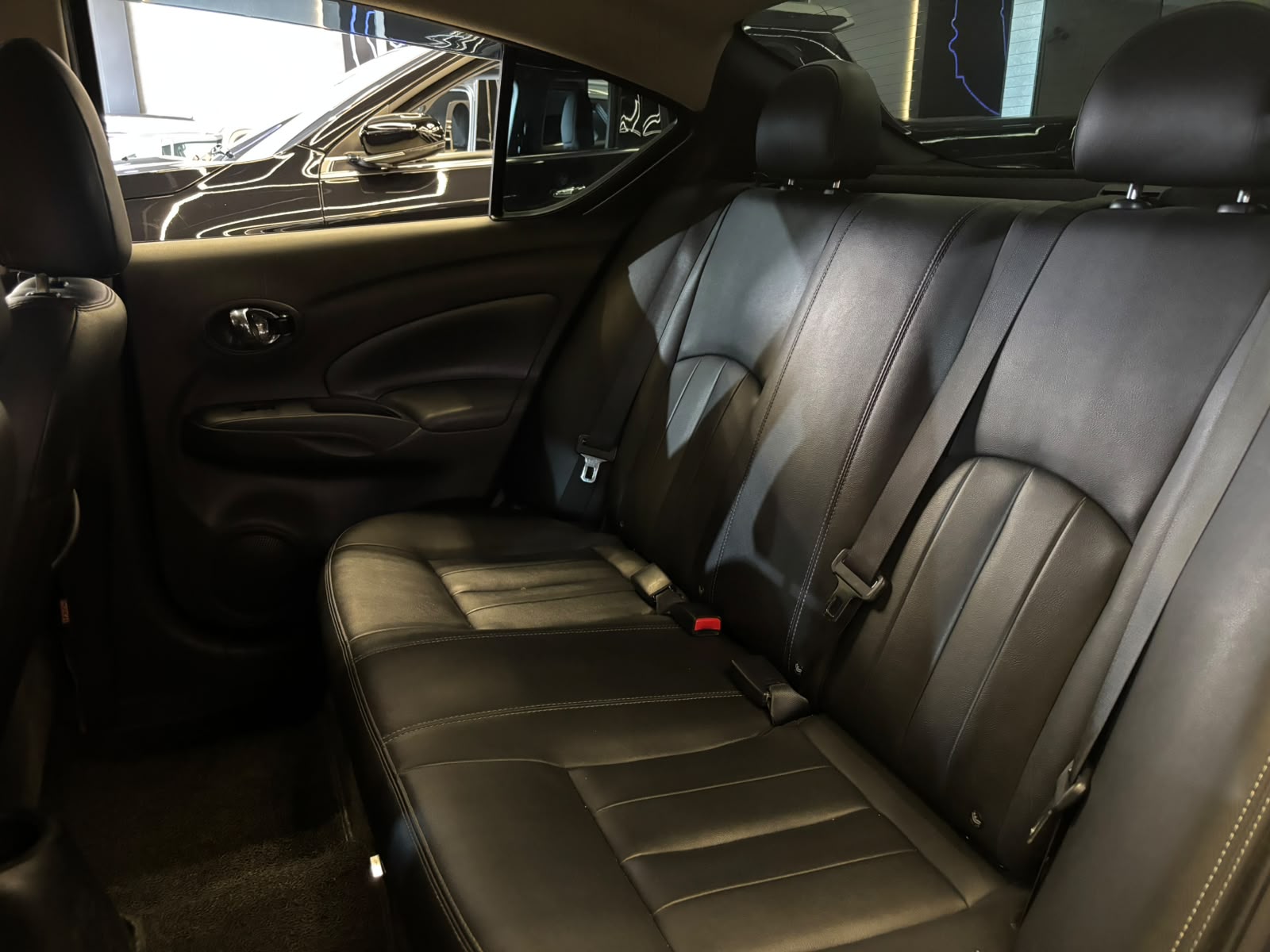 NISSAN VERSA