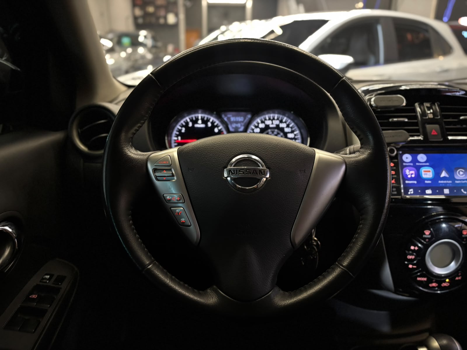 NISSAN VERSA