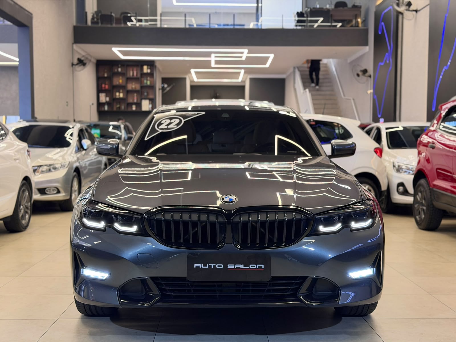 BMW 320i