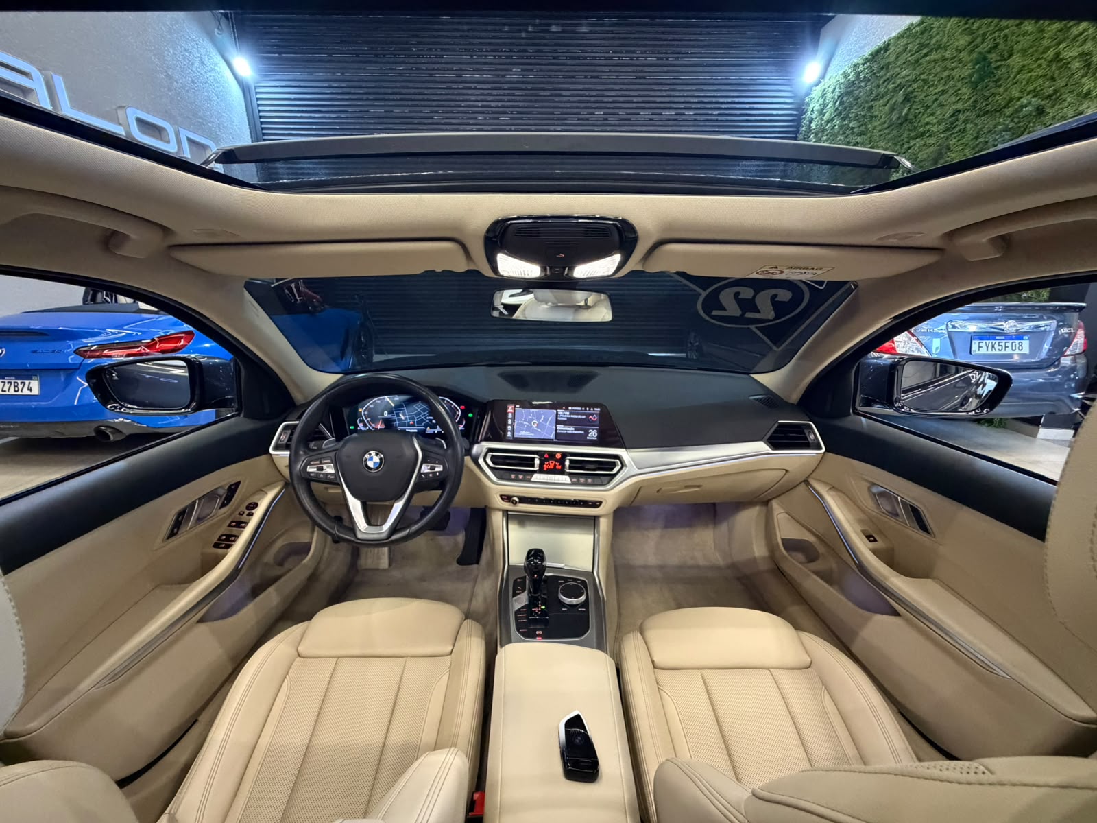BMW 320i