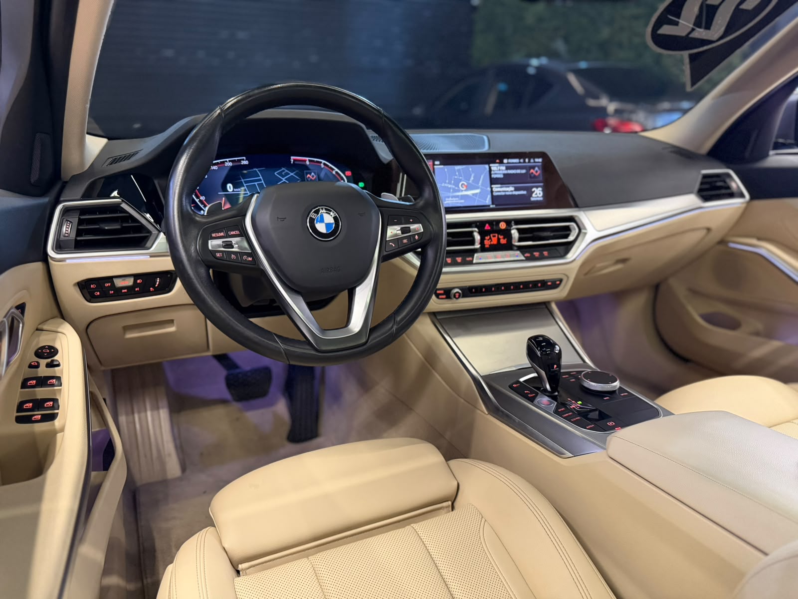 BMW 320i