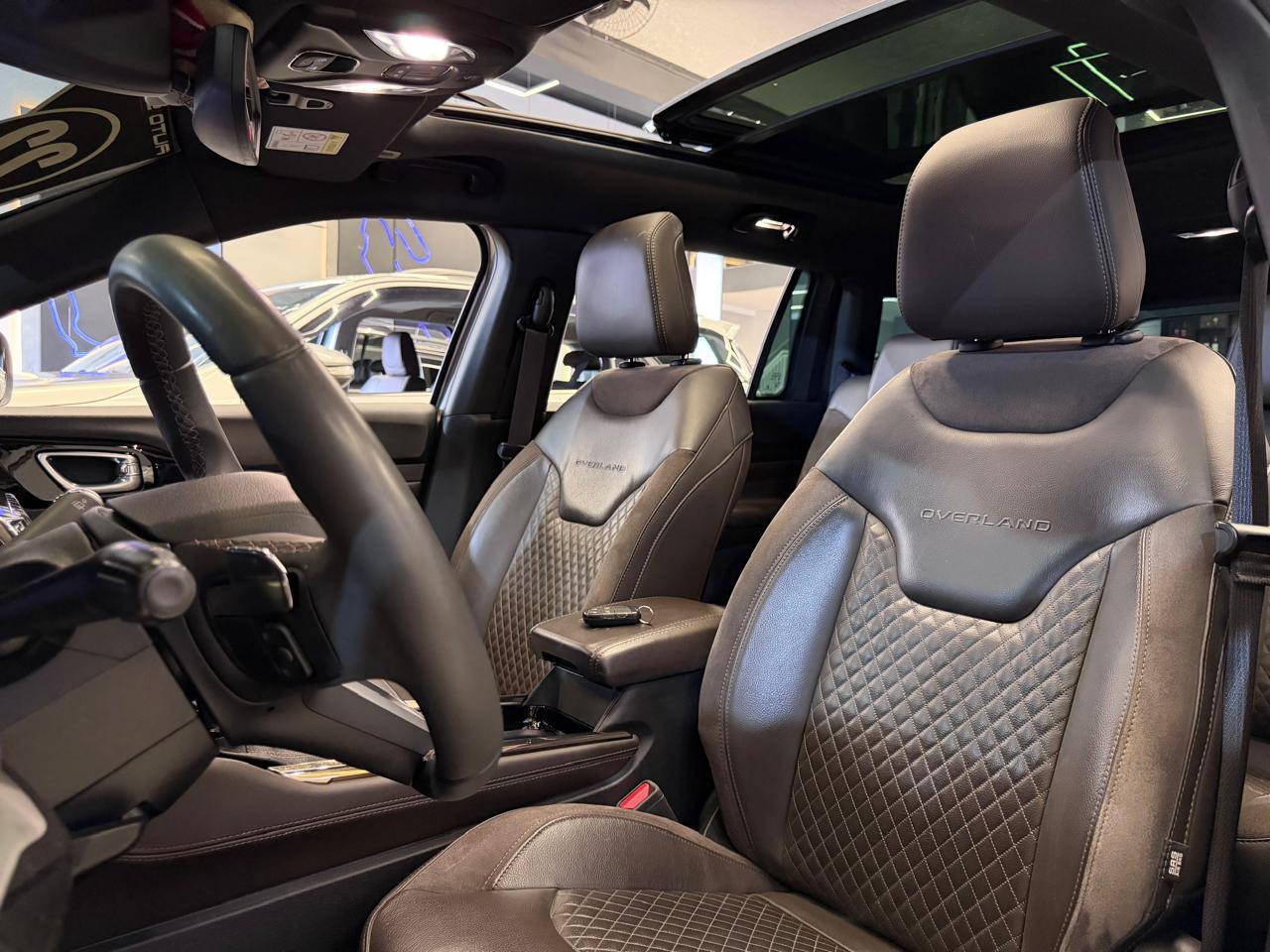 JEEP COMMANDER