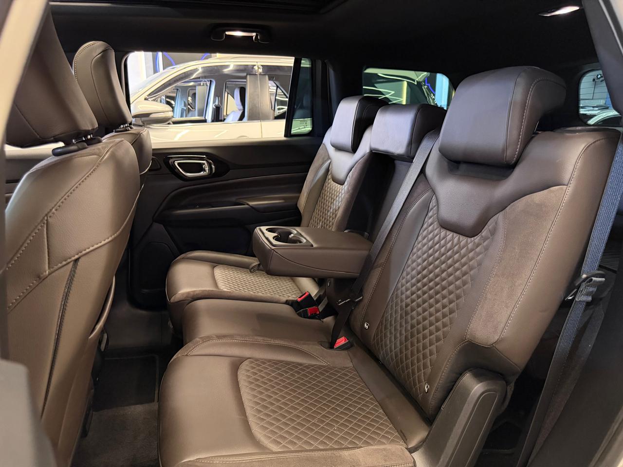 JEEP COMMANDER