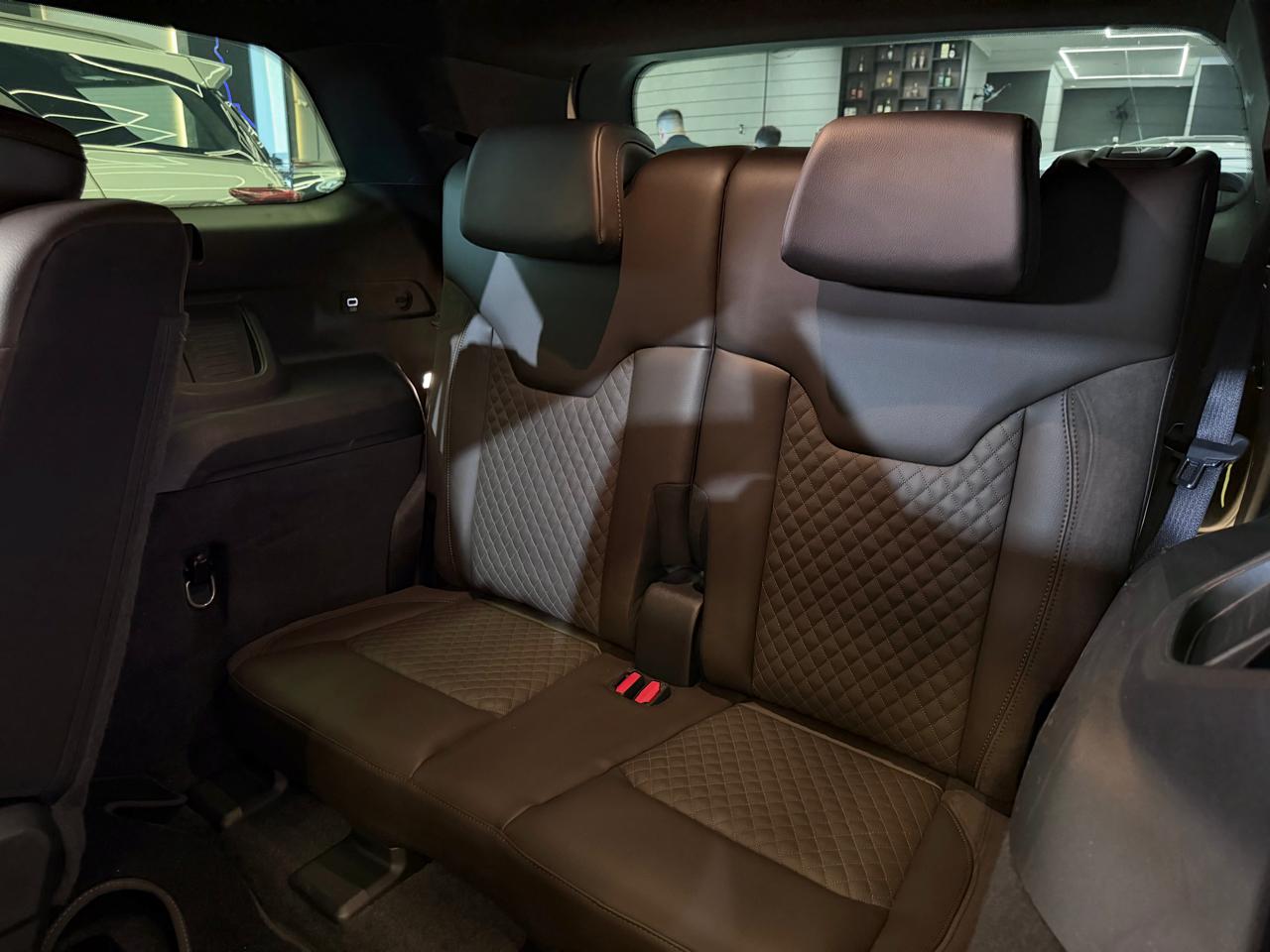 JEEP COMMANDER