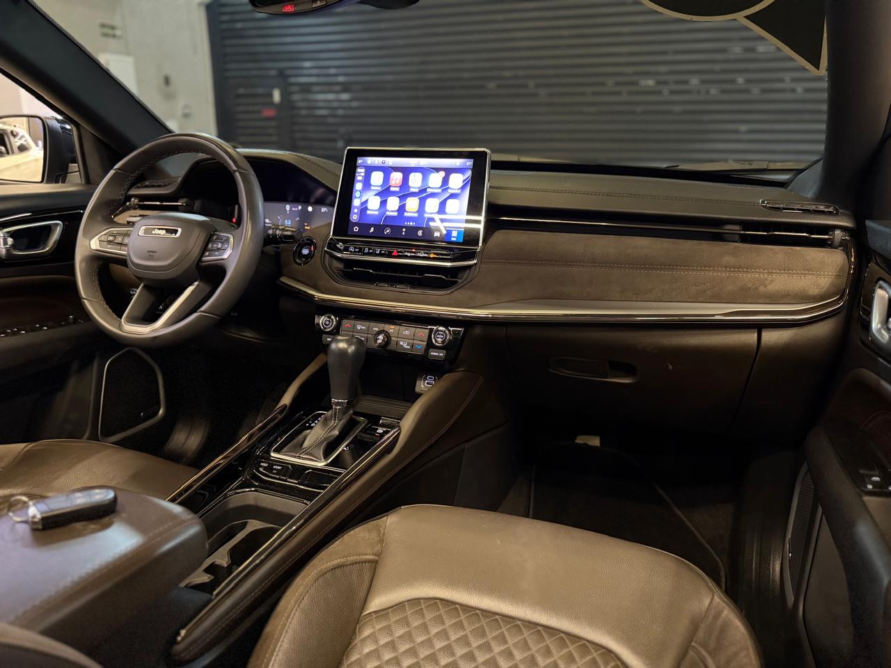 JEEP COMMANDER