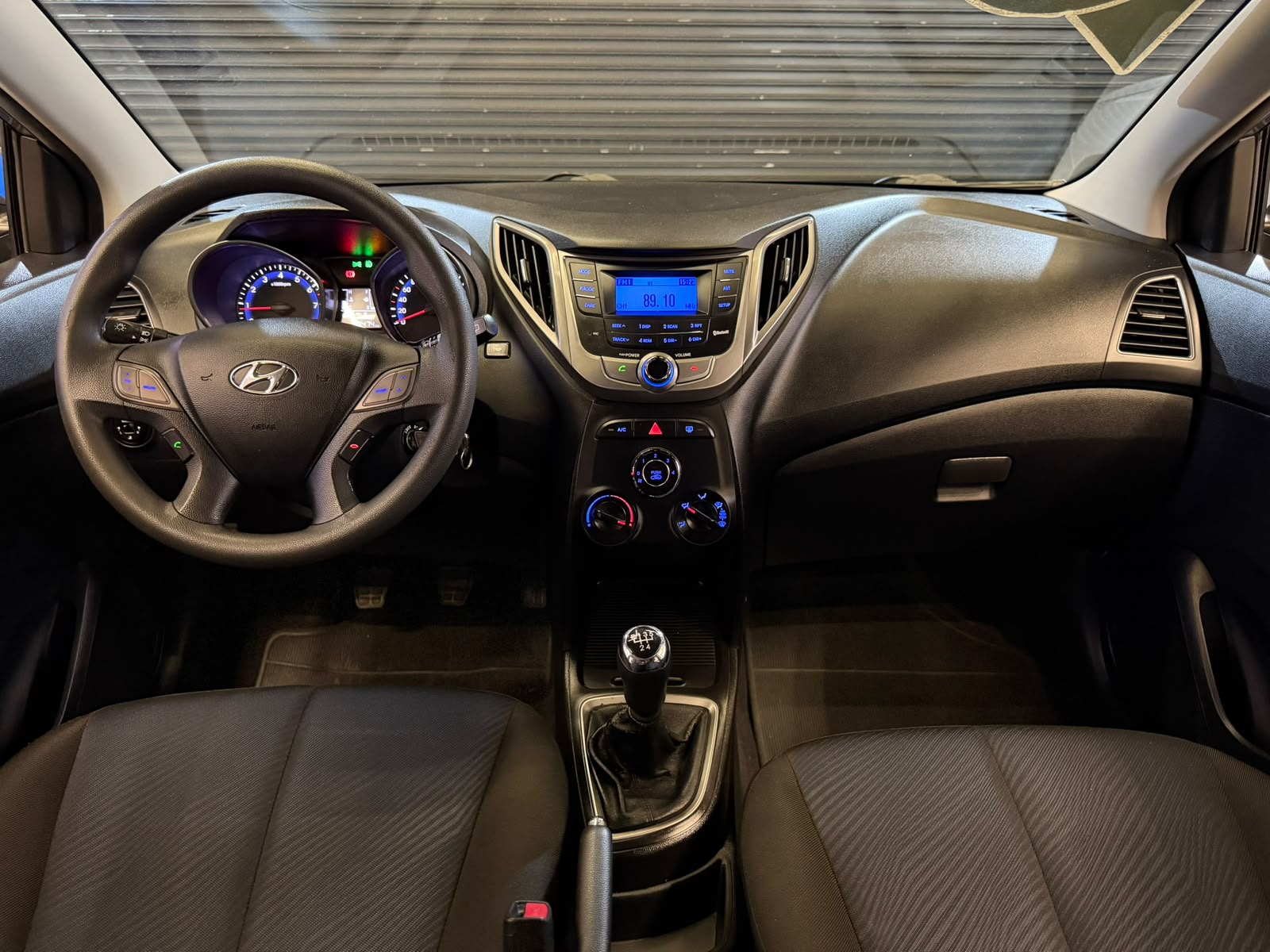 HYUNDAI HB20