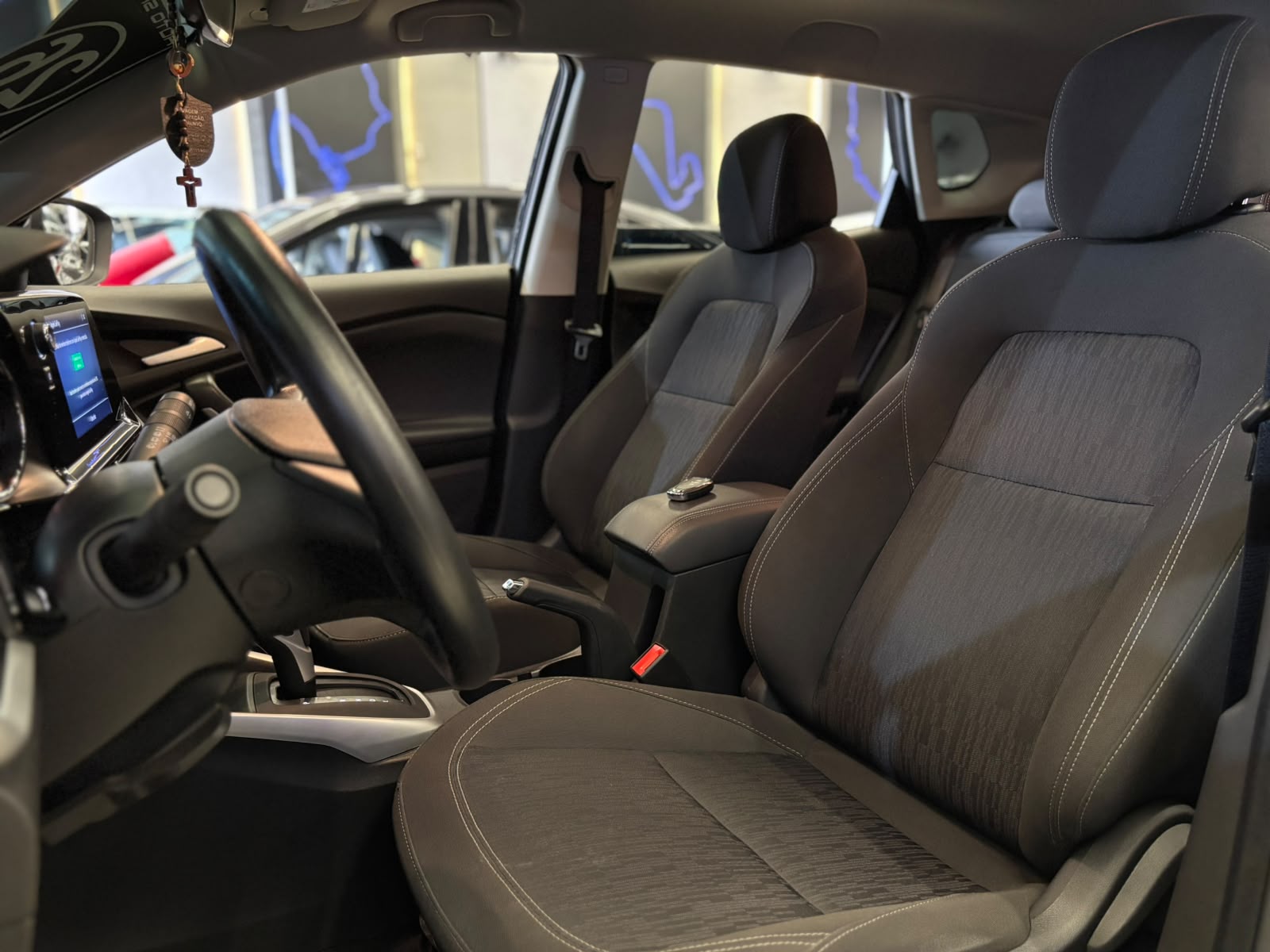 CHEVROLET TRACKER