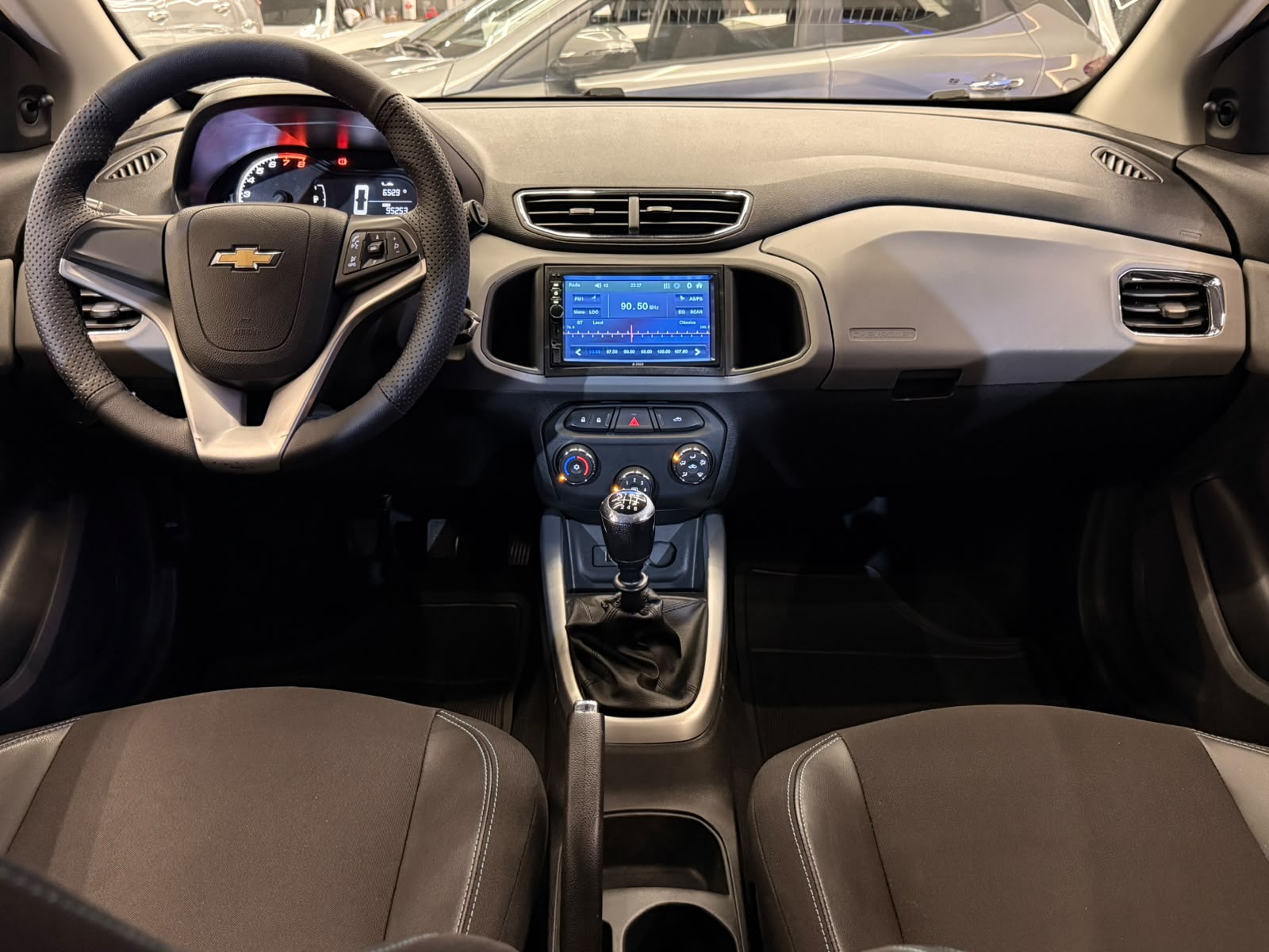 CHEVROLET ONIX