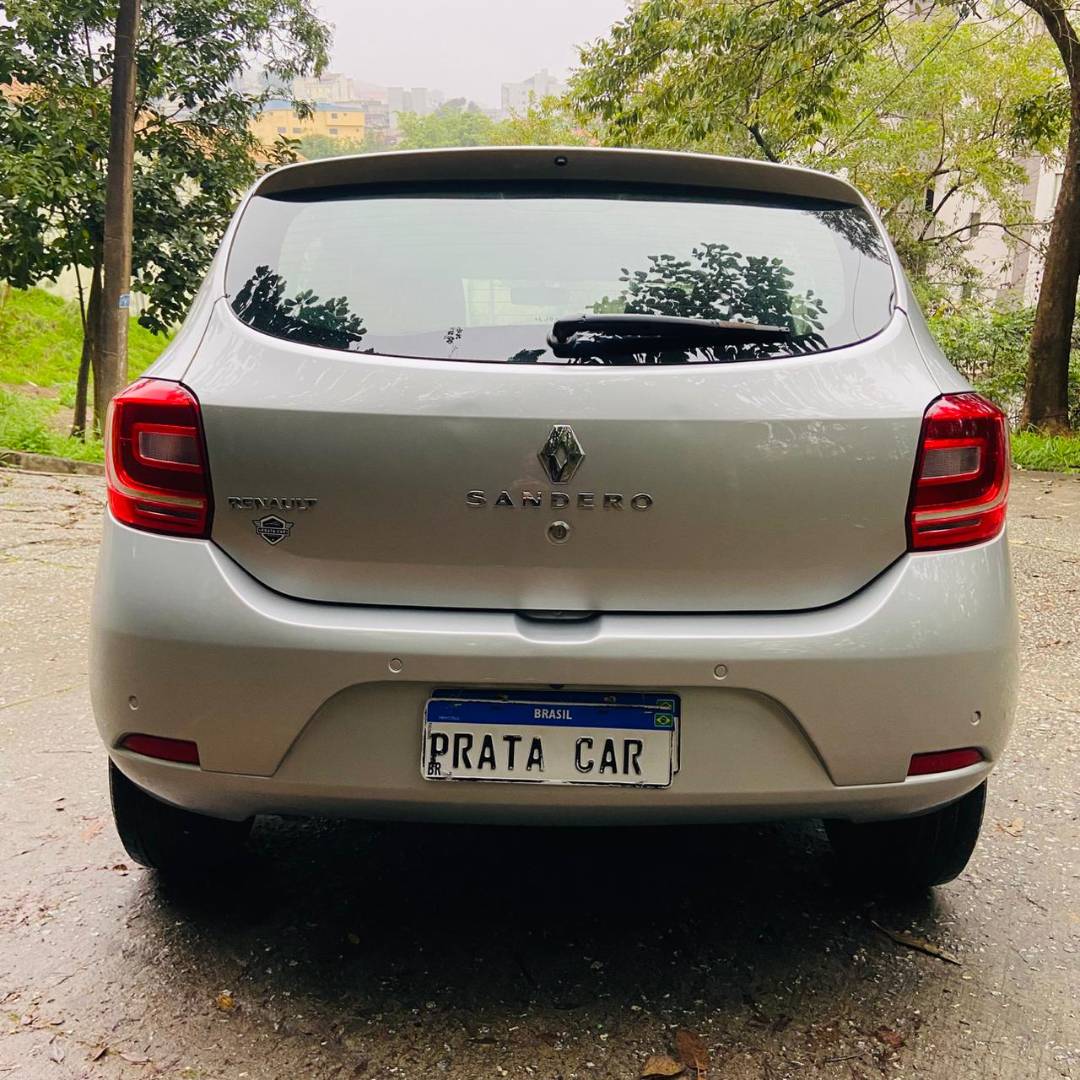 RENAULT SANDERO