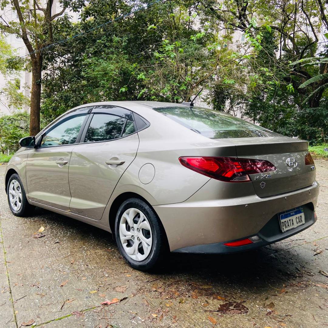 HYUNDAI HB20