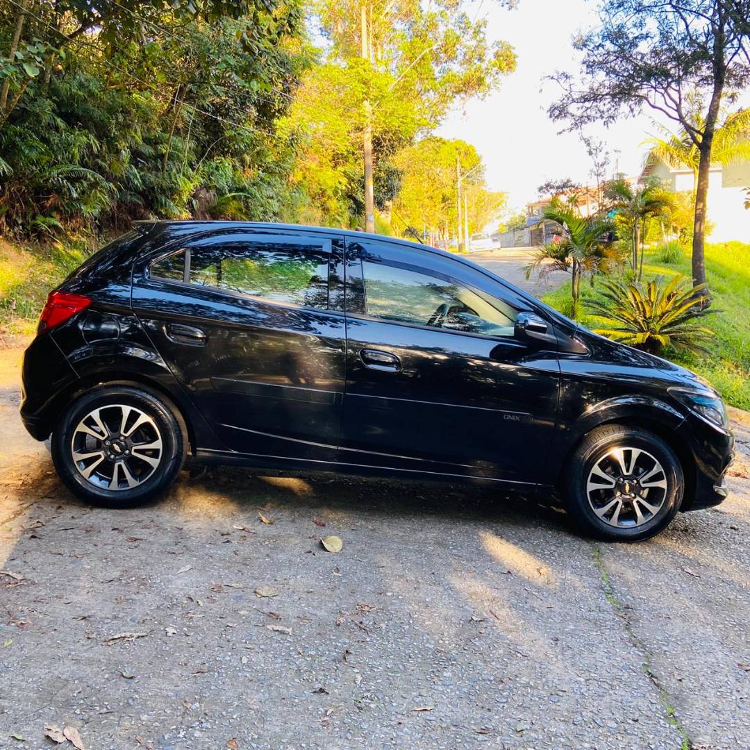 CHEVROLET ONIX