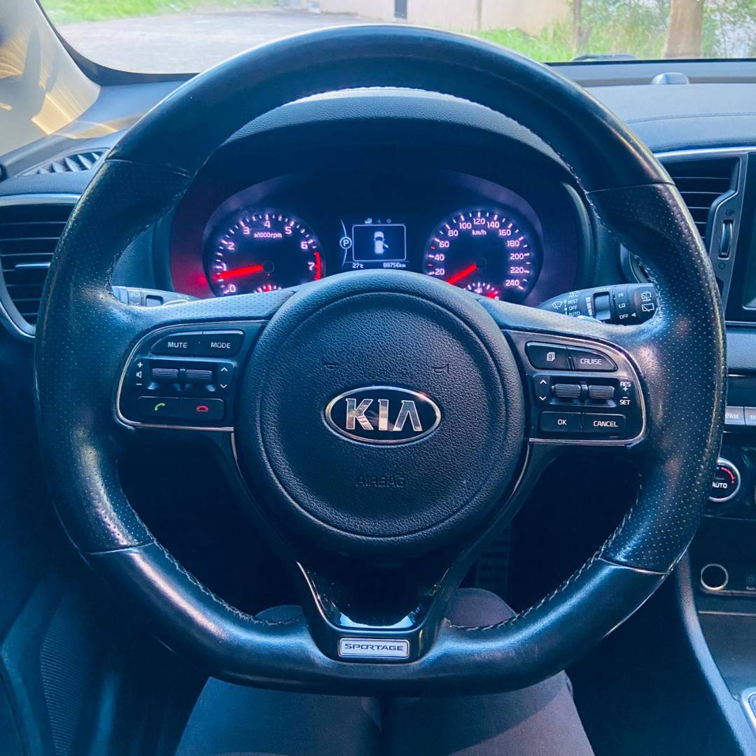 KIA SPORTAGE