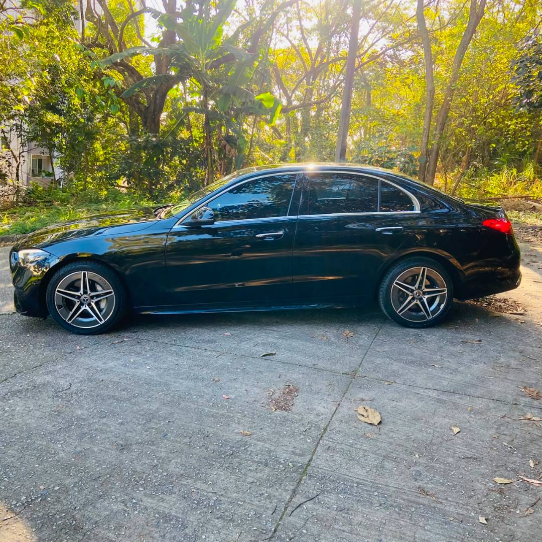 MERCEDES-BENZ C 200