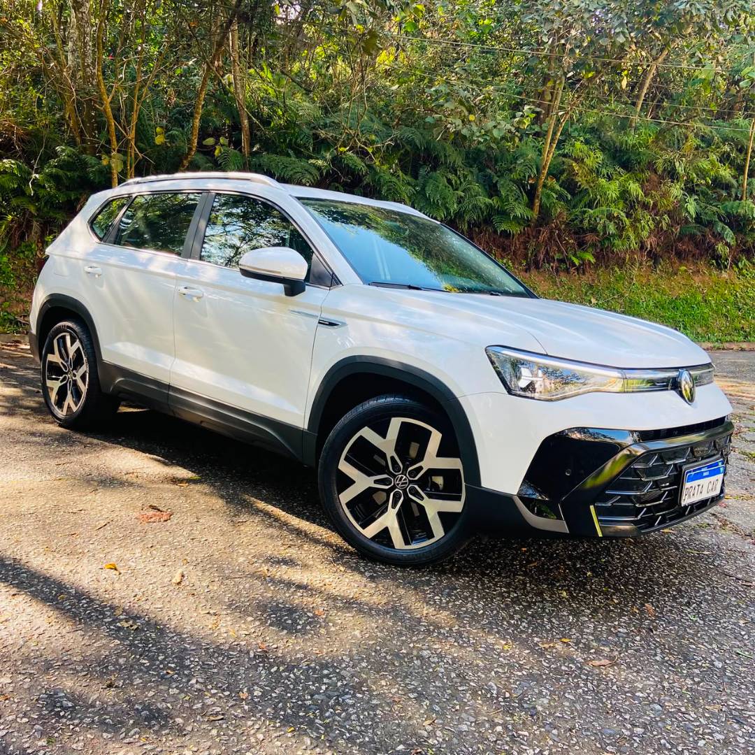 VOLKSWAGEN TAOS
