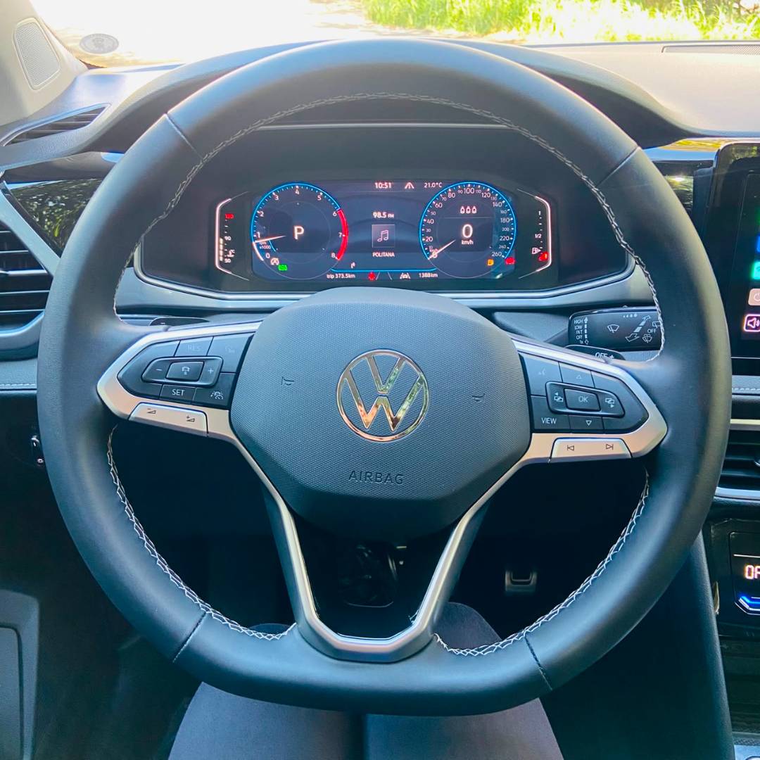 VOLKSWAGEN TAOS