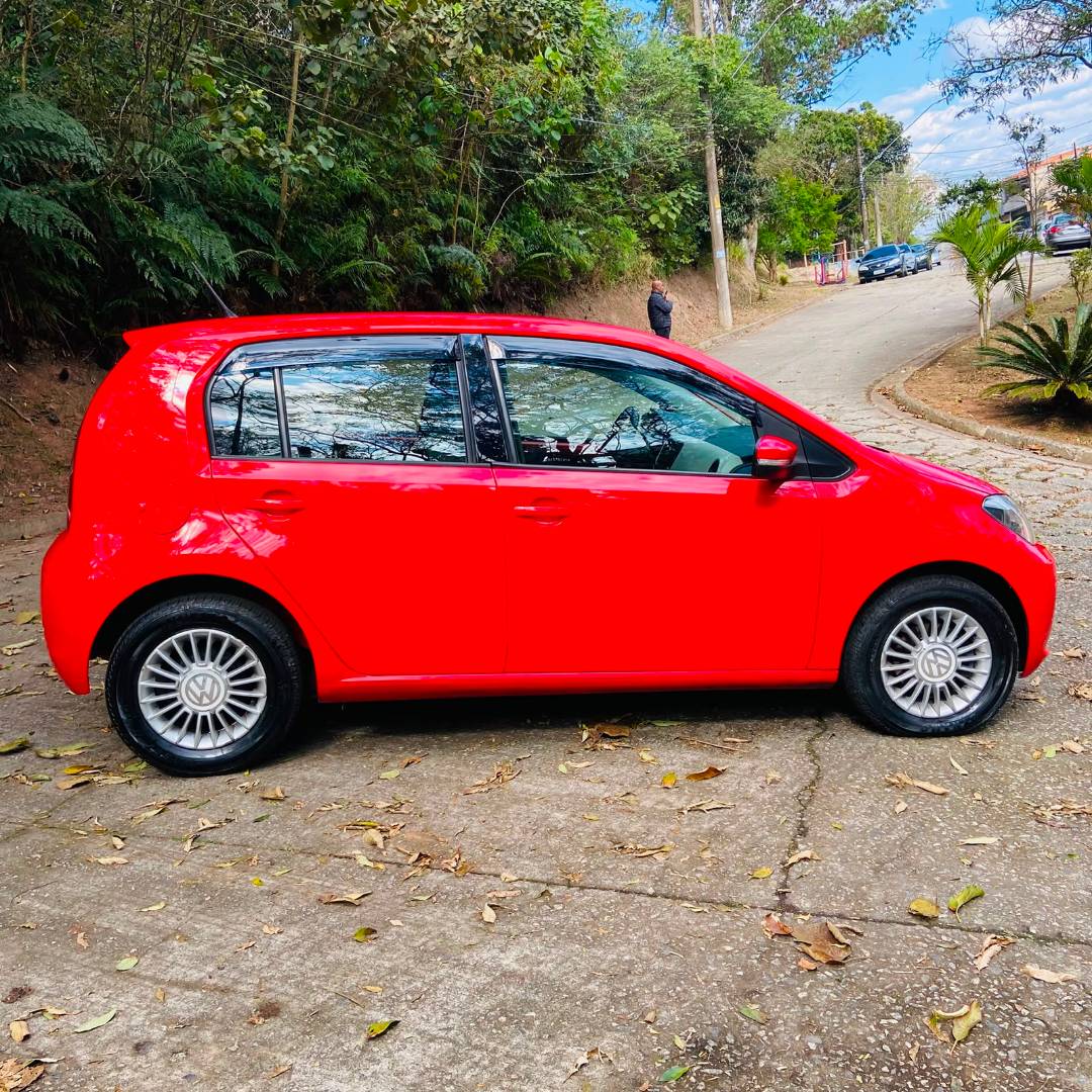 VOLKSWAGEN UP