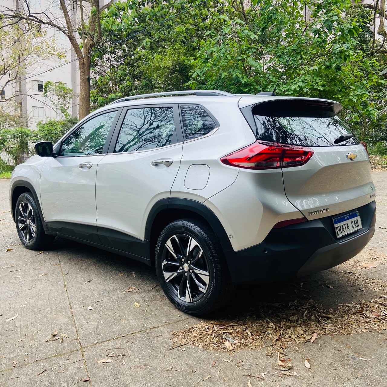 CHEVROLET TRACKER