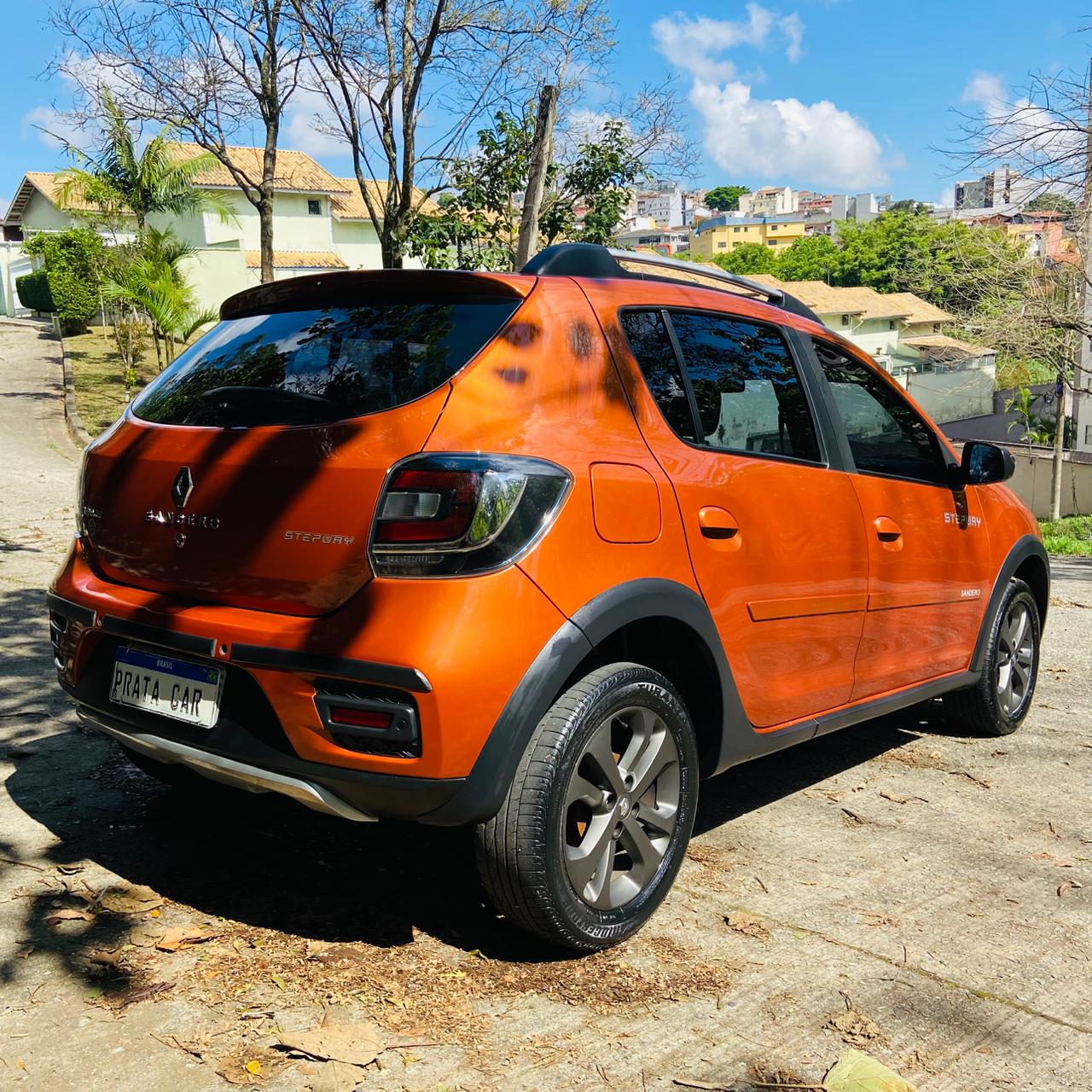 RENAULT SANDERO