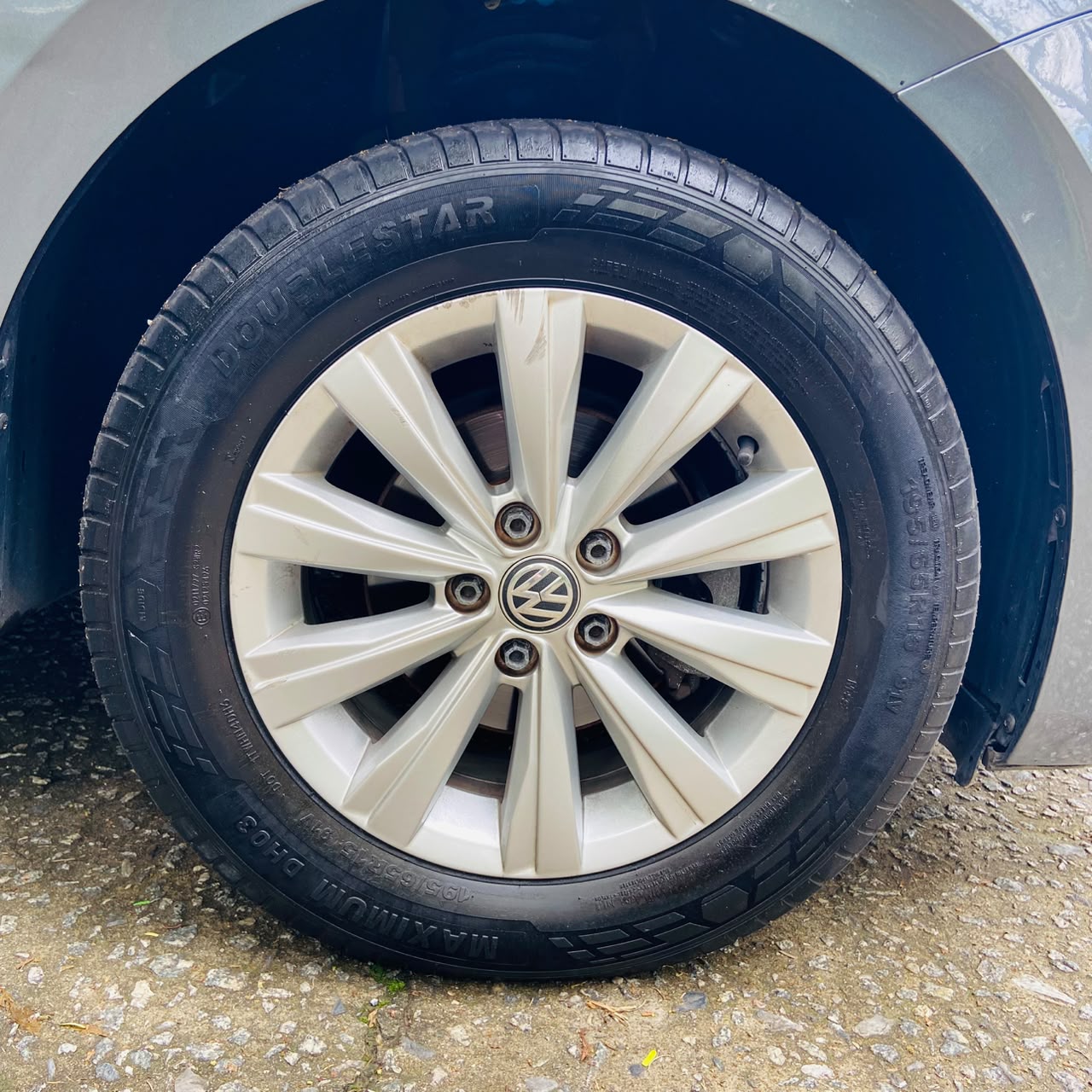 VOLKSWAGEN VIRTUS