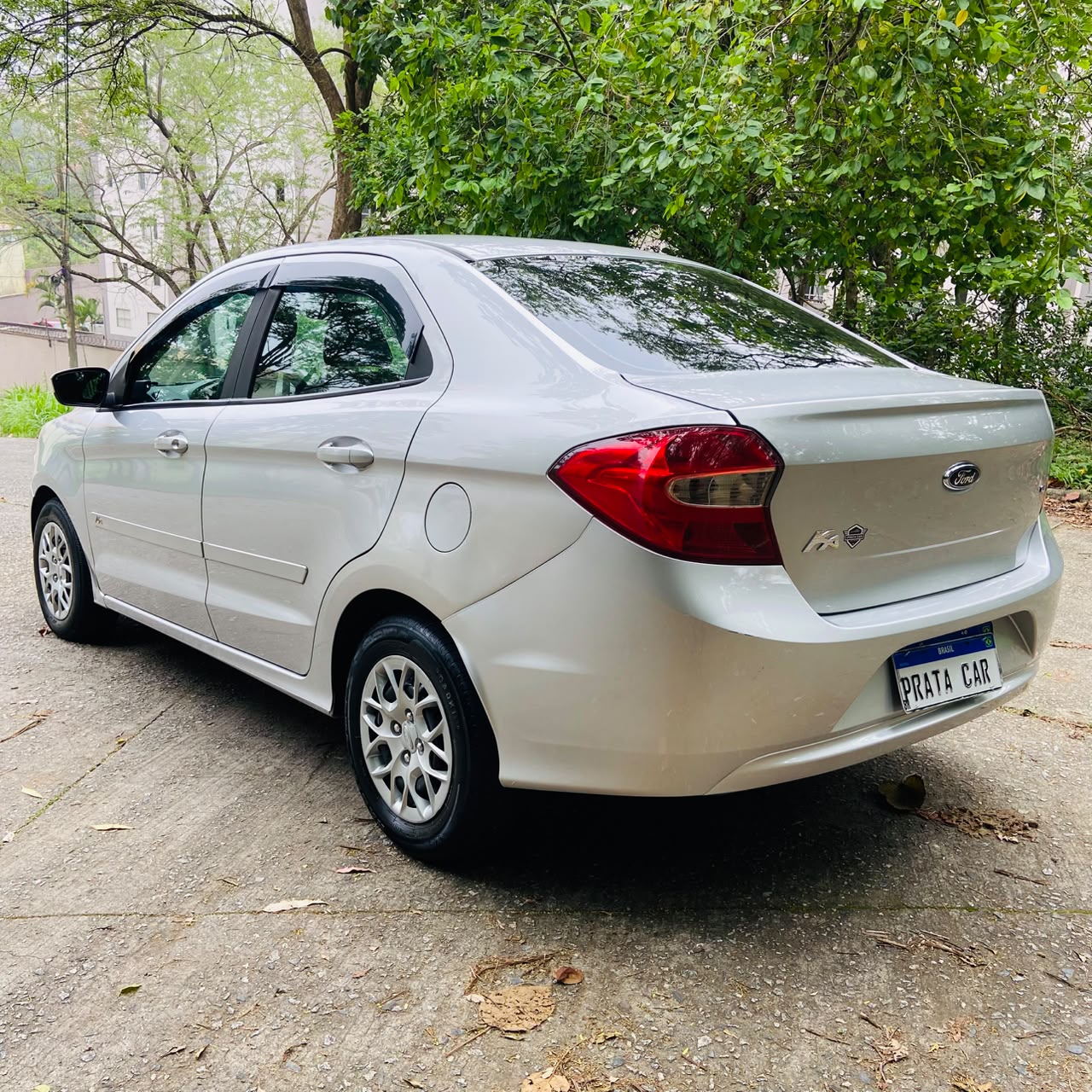 FORD KA