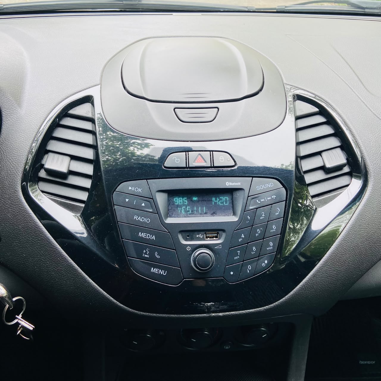 FORD KA