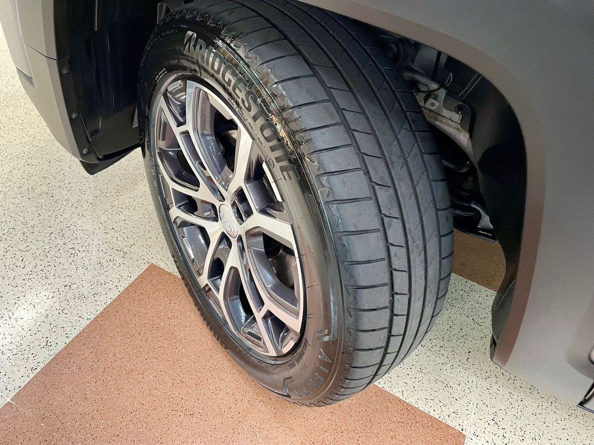 RENEGADE 1.3 T270 TURBO LONGITUDE