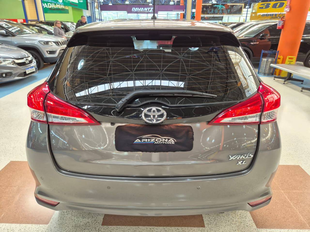 TOYOTA YARIS