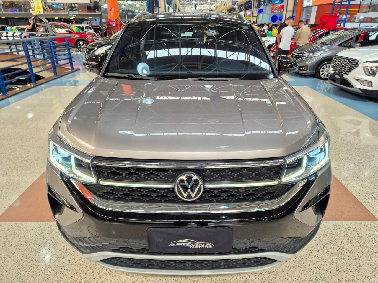 VOLKSWAGEN TAOS