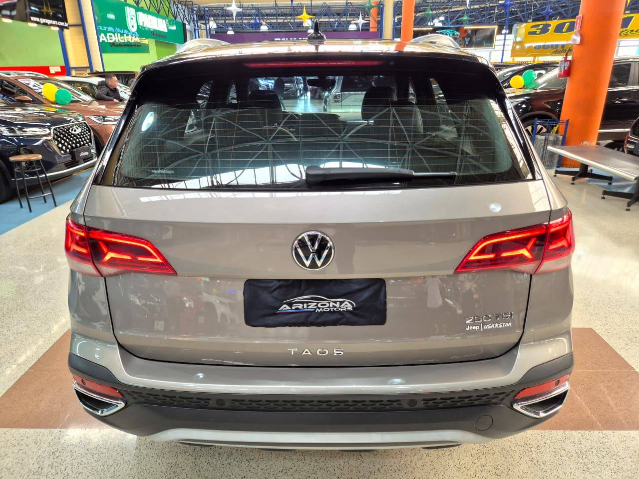 VOLKSWAGEN TAOS