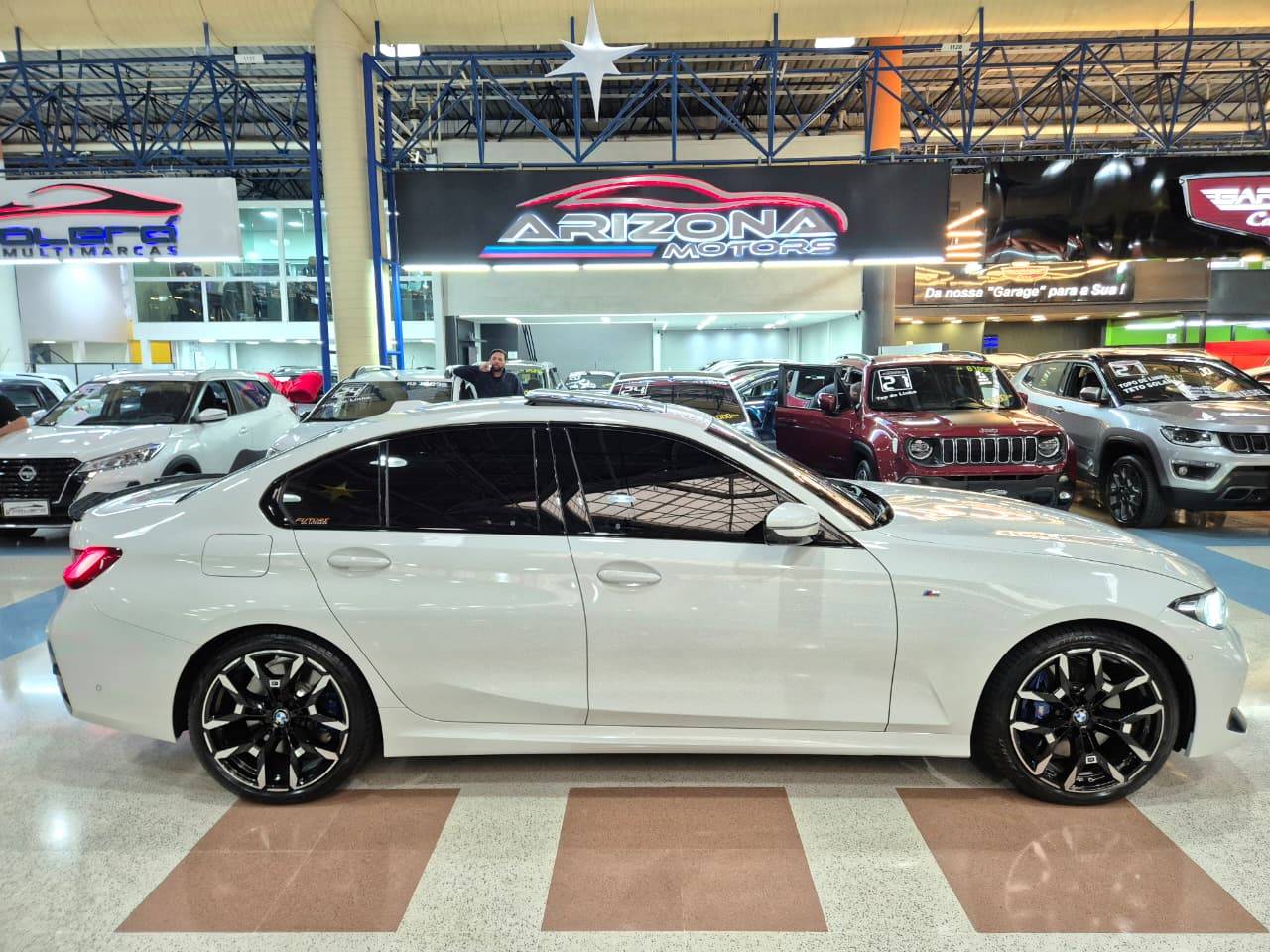 BMW 320i