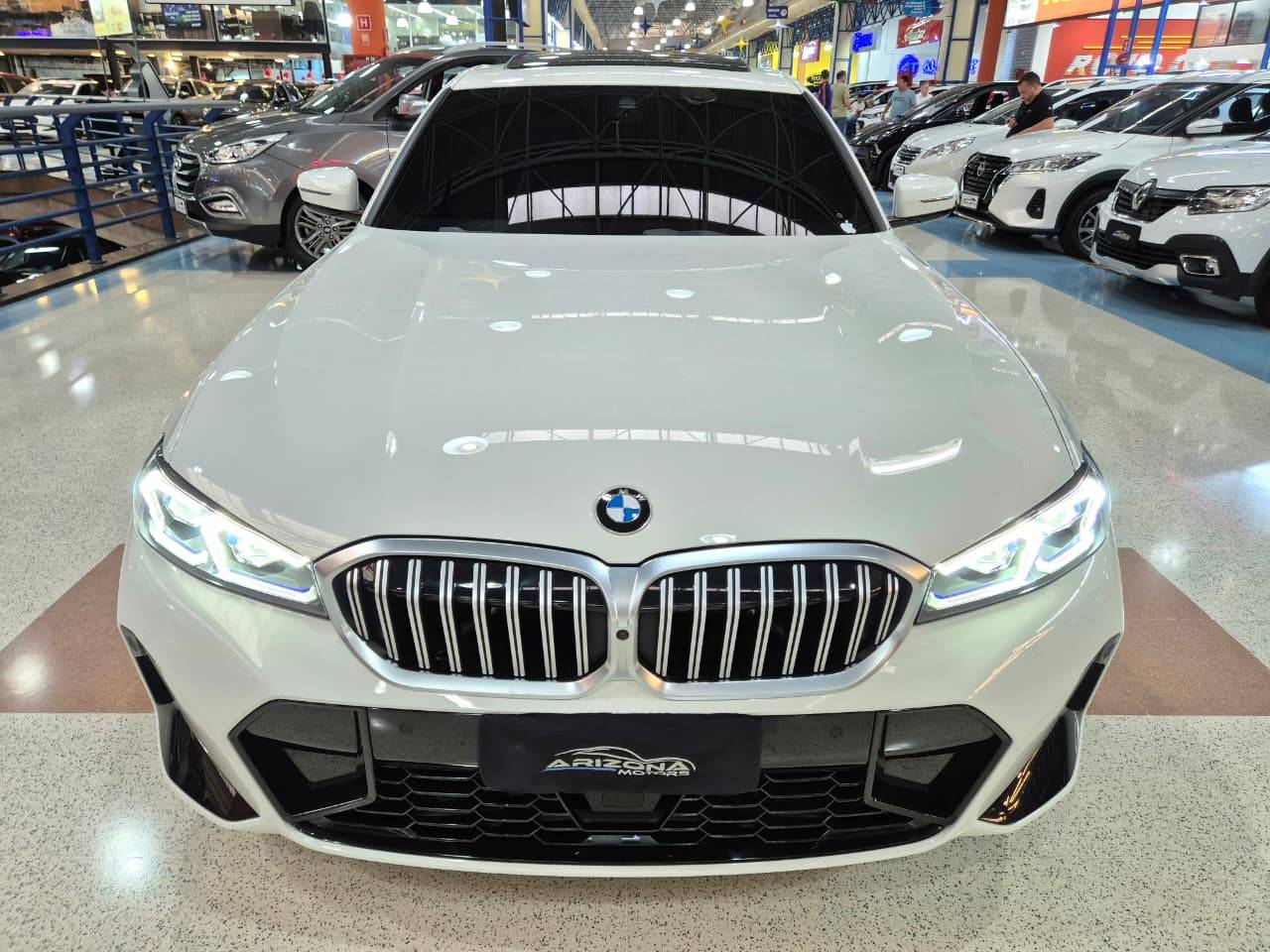 BMW 320i