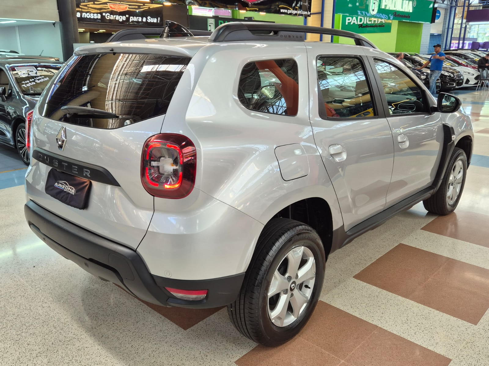 RENAULT DUSTER