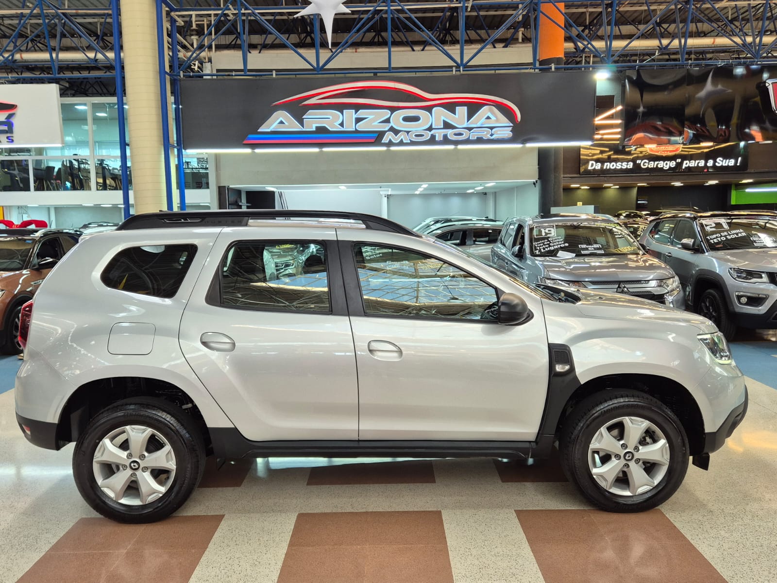 RENAULT DUSTER