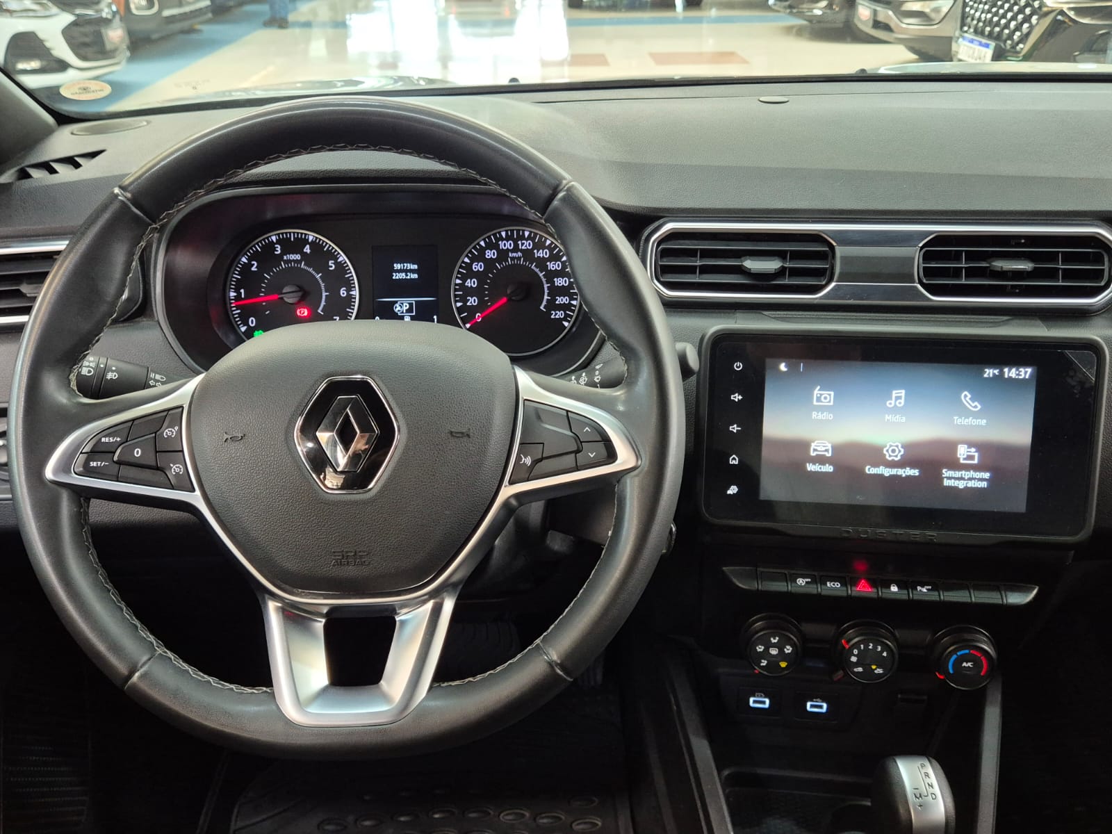 RENAULT DUSTER