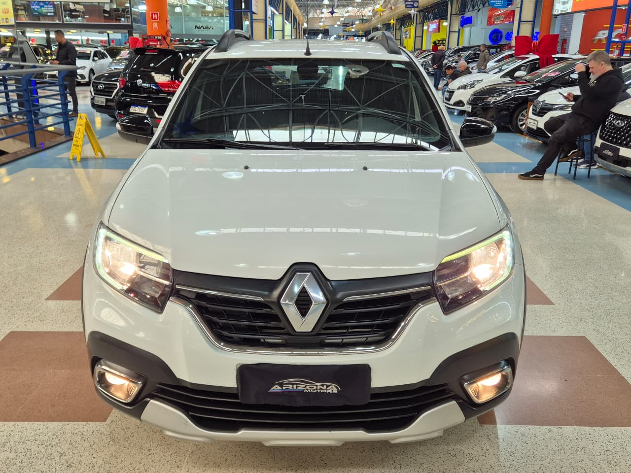 RENAULT SANDERO
