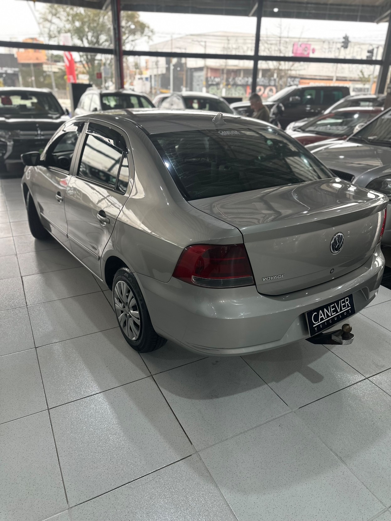 VOYAGE 1.0 MI 8V